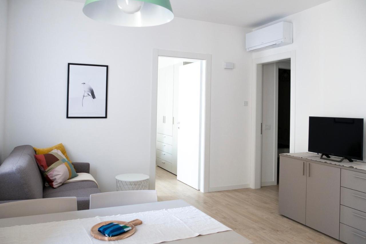 Regi Apartments Pacengo Di Lazise Eksteriør billede
