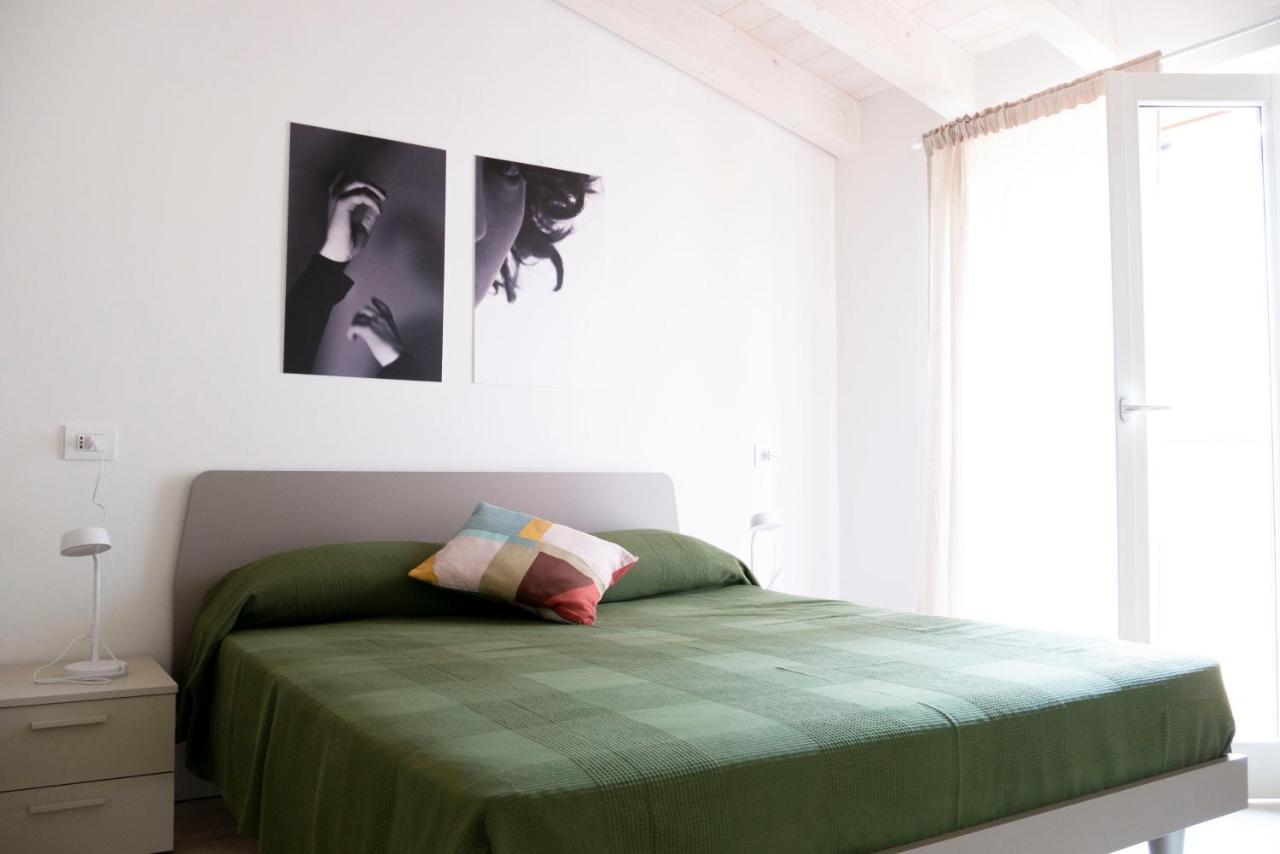 Regi Apartments Pacengo Di Lazise Eksteriør billede