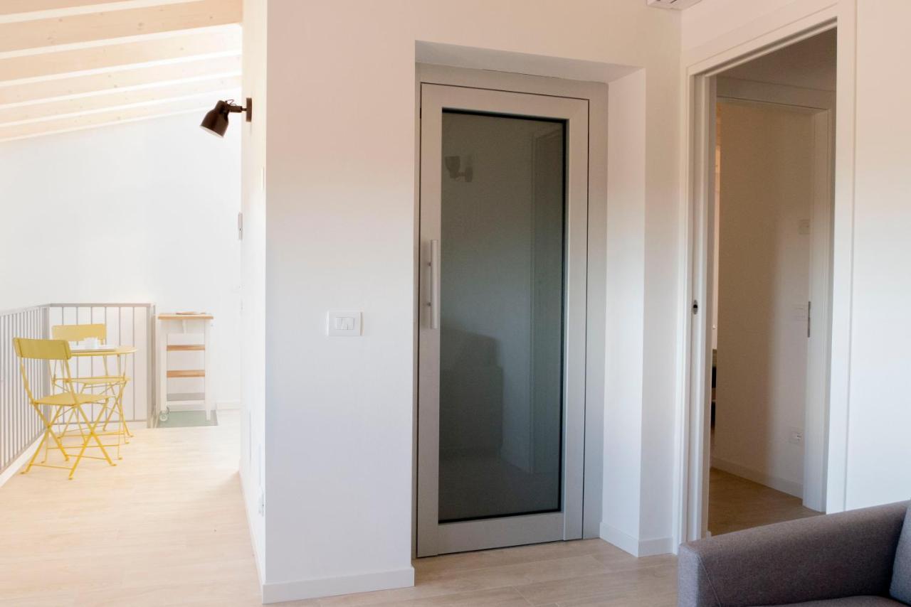 Regi Apartments Pacengo Di Lazise Eksteriør billede